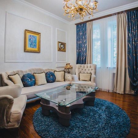 Home In Central City Erévan Extérieur photo