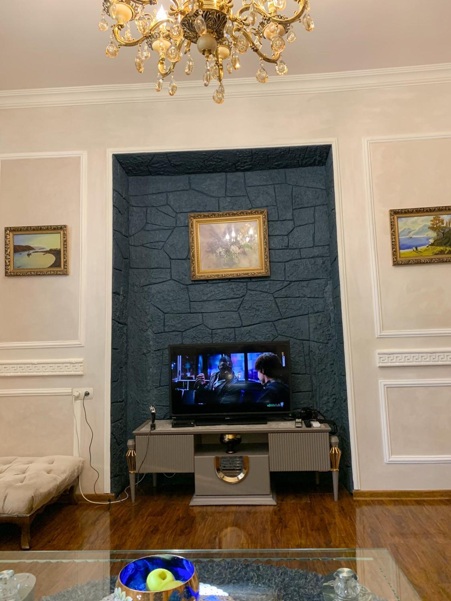 Home In Central City Erévan Extérieur photo